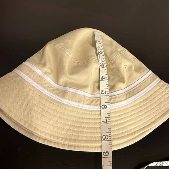 Levi’s poster logo bucket hat, 100%Cotton, unisex, NWOT - Picture 5 of 9